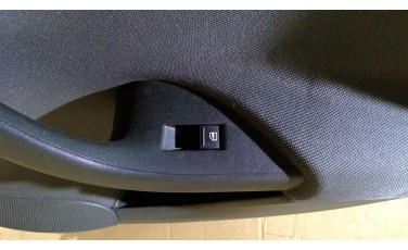 Interrupteur de leve vitre arriere droit SEAT